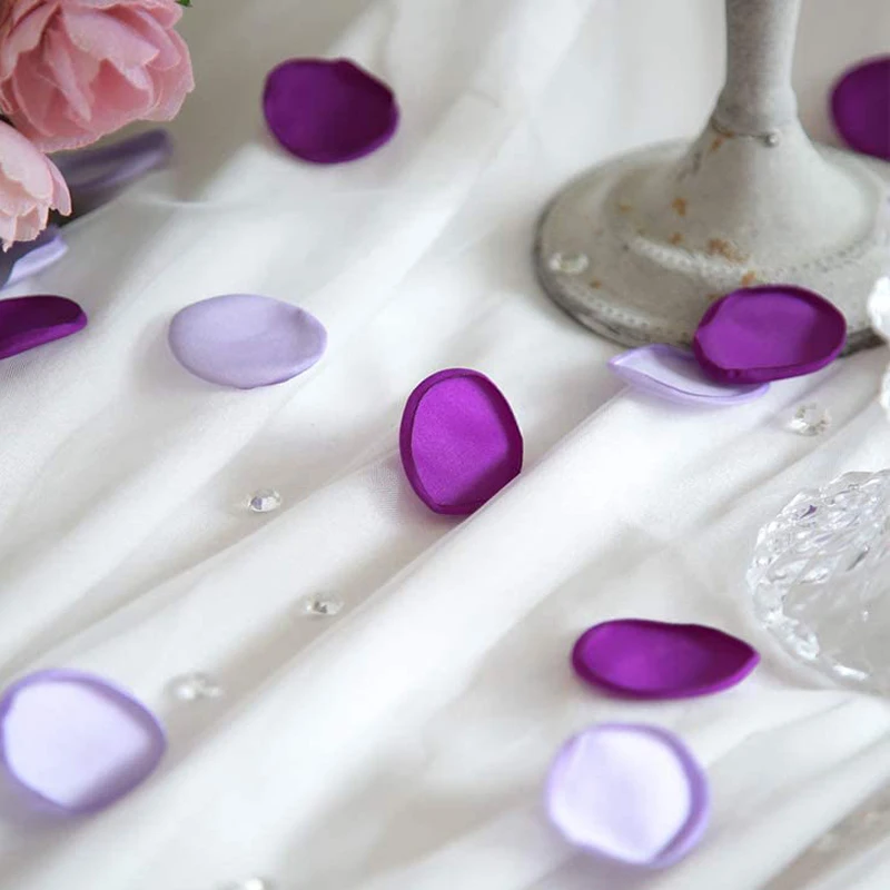 100 pcs/bag Purple Artifical Flowers Silk Satin Rose Petals for Wedding Walkway Carpet Table Decoration
