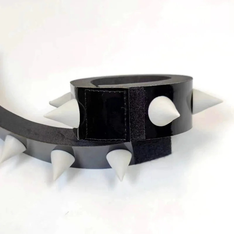 Street Fighter-Inspired Chun Li Wristband Cosplay Prop for Halloween Party (1 Pair)