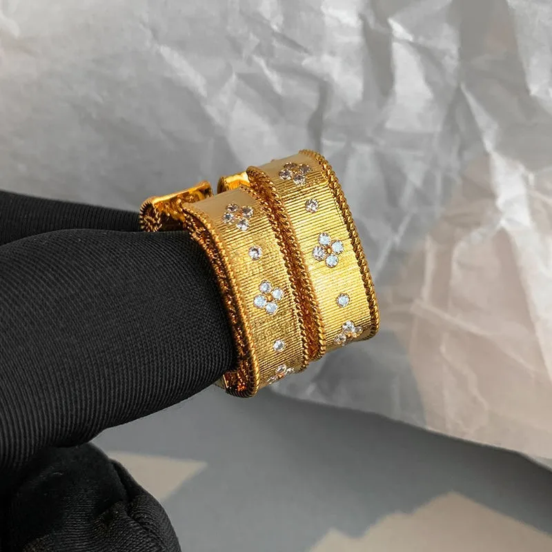 Golden Metal Chunky Square Hoop Earrings for Women Vintage Elegant Gold Color Huggies Wedding Jewelry Gifts