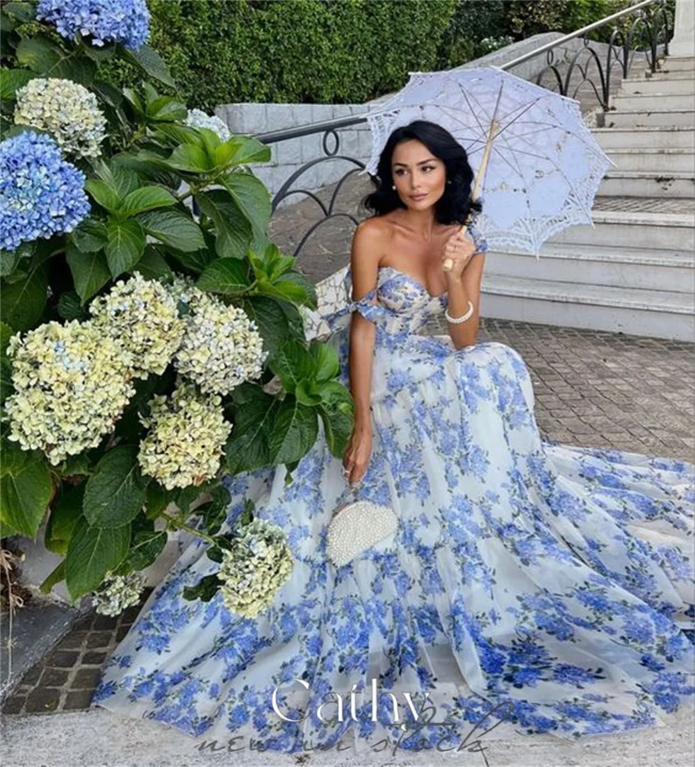 

Cathy Blue and White Lace Embroidery Prom Dress A-line Tulle فساتين السهرة Strapless Plus Size tidos de noche