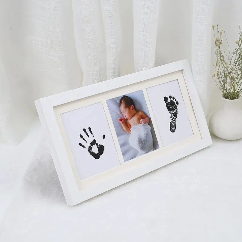 Hand And Footprint Kit Inkless Ink Pads Newborn Photography Props Newborn Memorial Ink Hand Foot Print Photo Frame Baby DIY Handprint Footprint Picture Frame Growing Souvenir Items Paw Print Pad