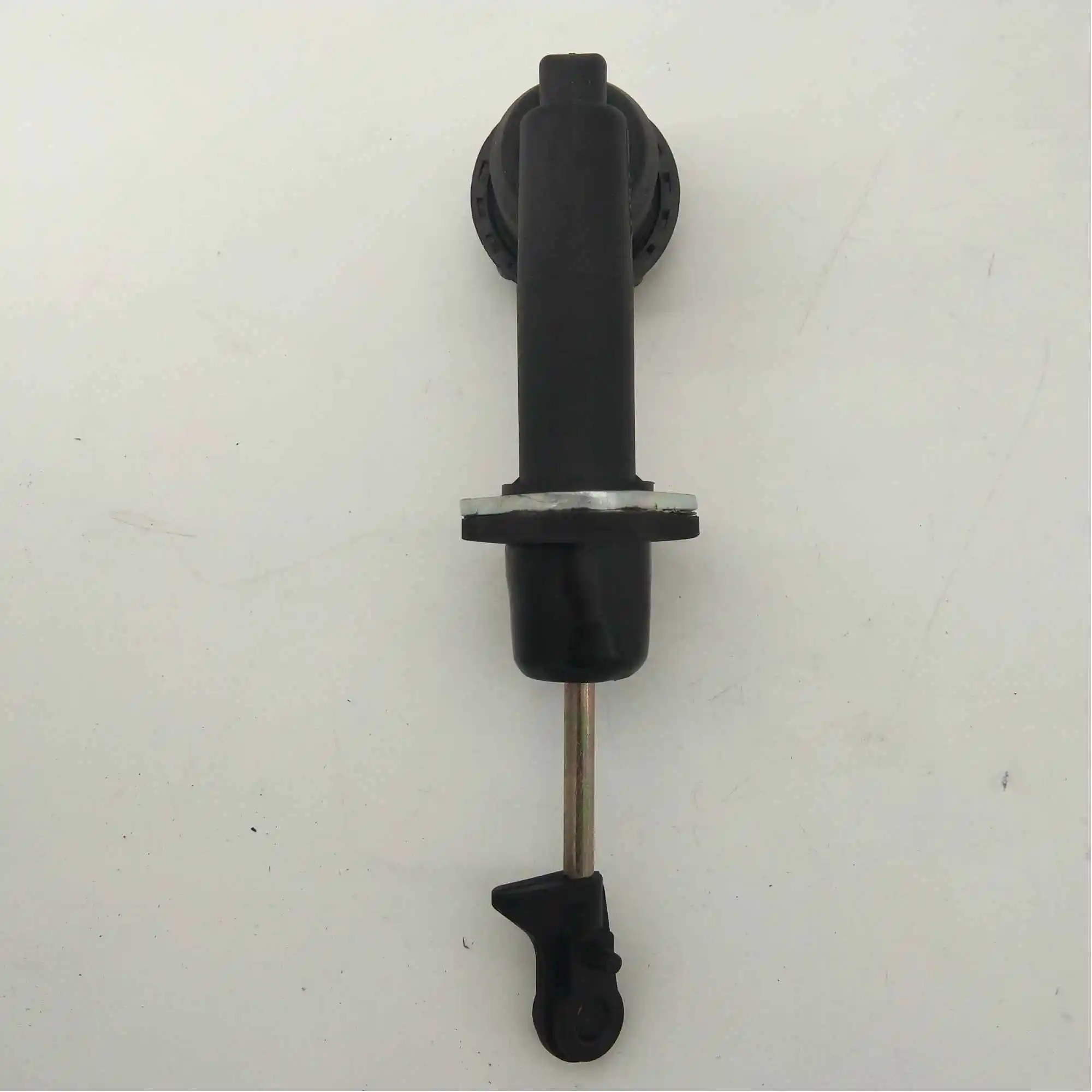 clutch Master Cylinder (COMPLETE) for Jeep Wrangler Cherokee 52104113