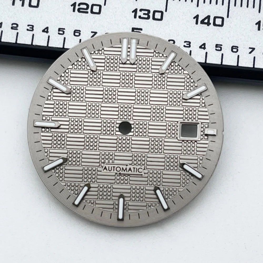 Elegant 31mm Grid-Patterned Round Watch Dial