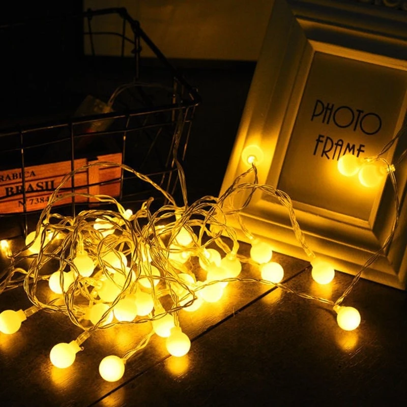 thumbnail image 1 of Guirnalda de luces LED con forma de bola alimentada por batería y USB de 10 m, para exteriores, bodas, jardín, decoración navideña, 1 of 5