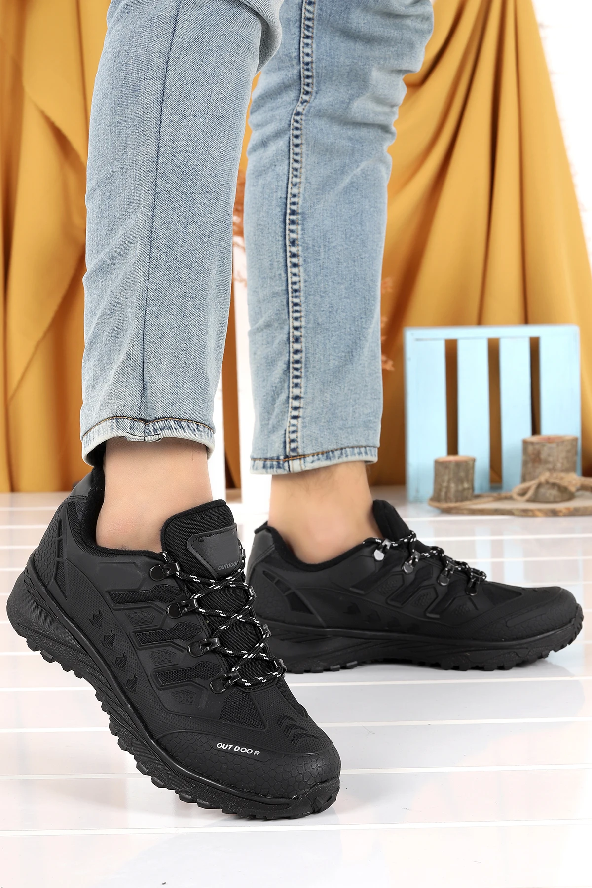 

Woggo Sw 8070 Casual Male Sports Boots Shoes