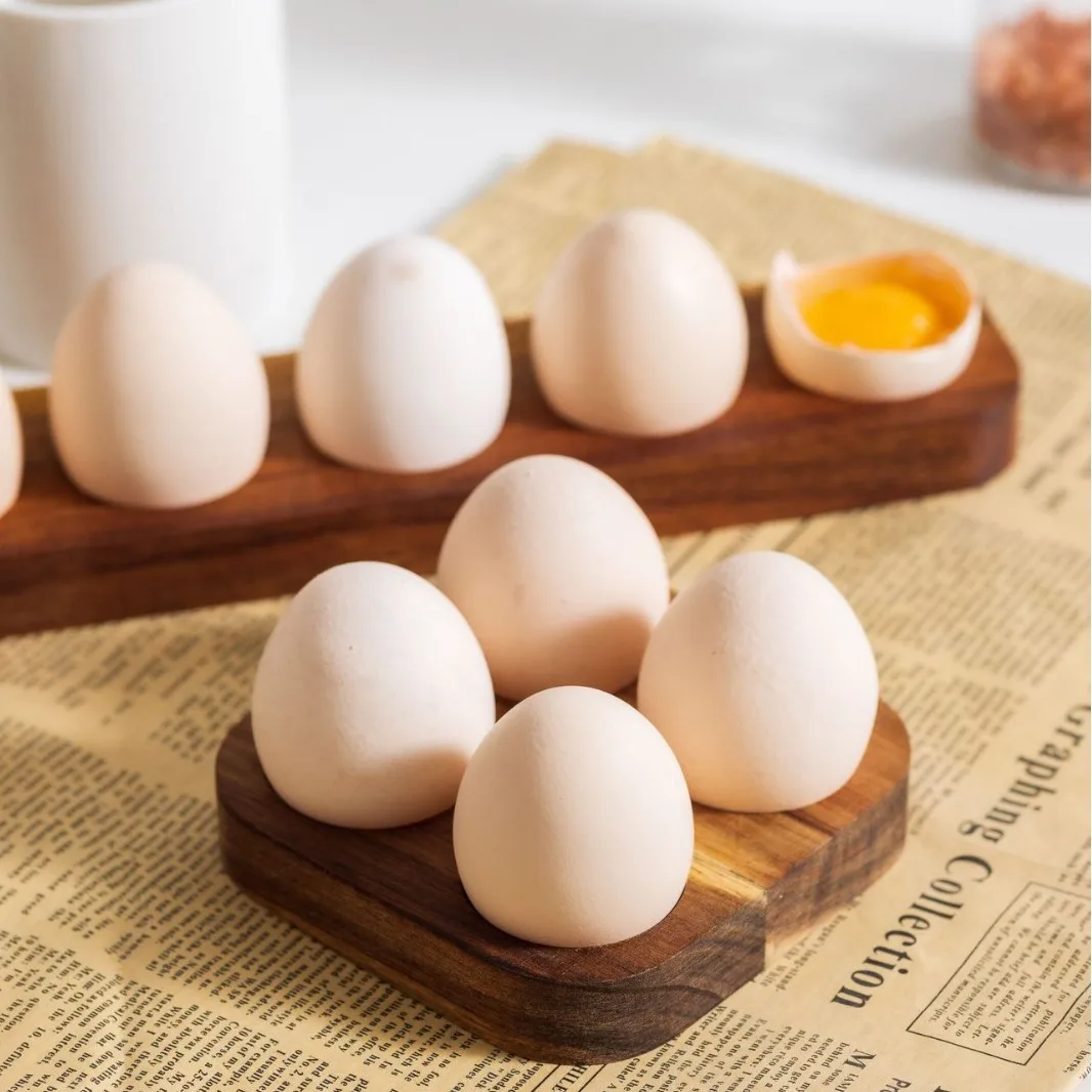 Vintage Wooden Egg Tray with 4/6 Compartments for Kitchen Storage Organization and Preventing Egg Breakage 2