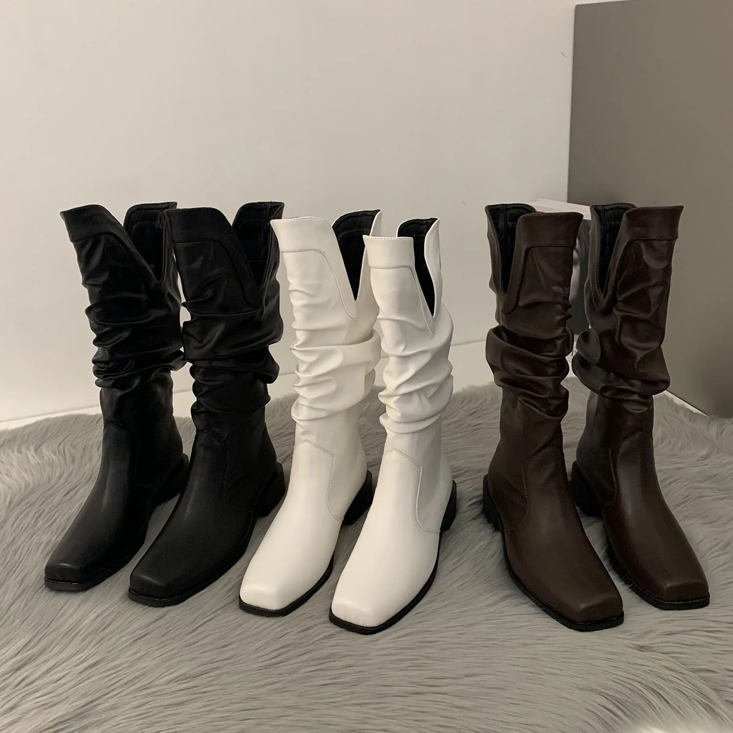 

2023 New Women Pleated High Boots Autumn Winter Square Toe Side V-type Western Boots Elegant Female Shoes White Long Boots