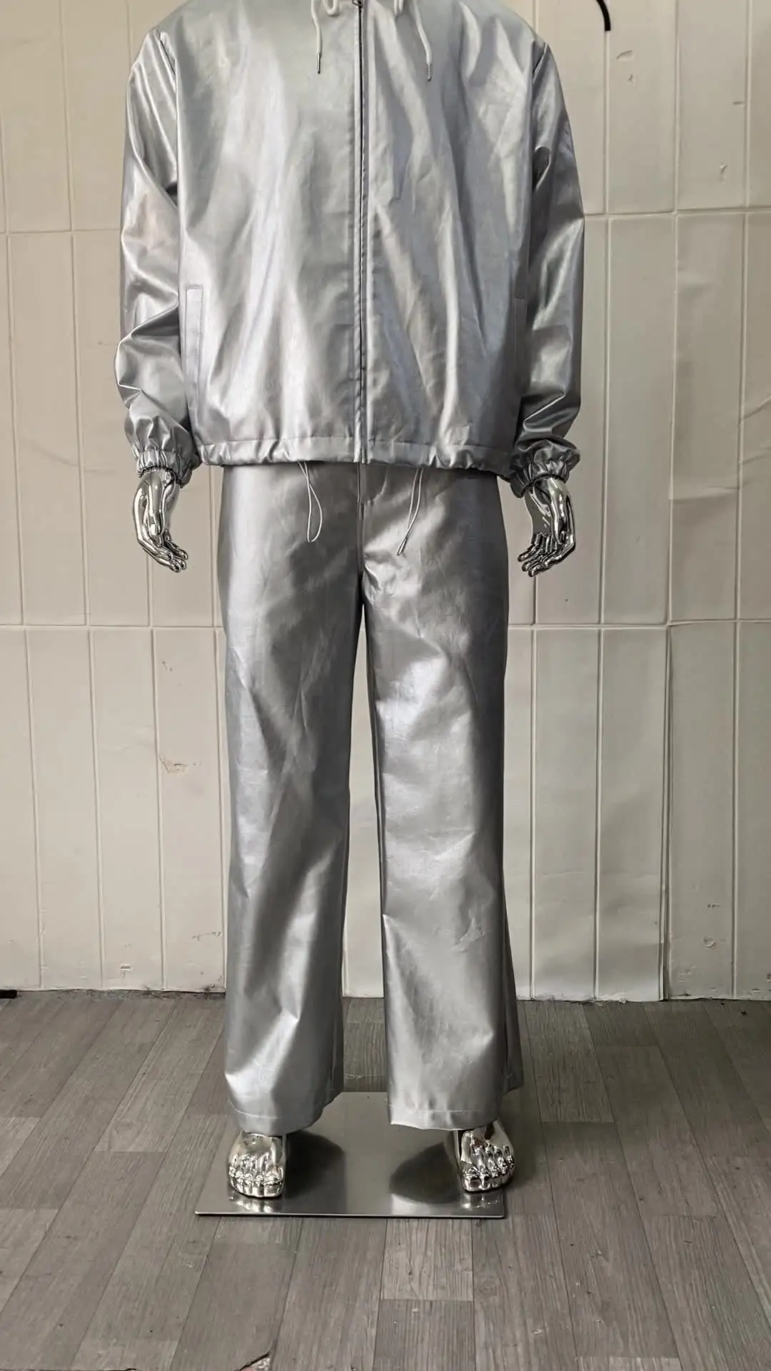 Mauroicardi Spring Autumn Cool Silver Baggy Shiny Pu Leather Wide