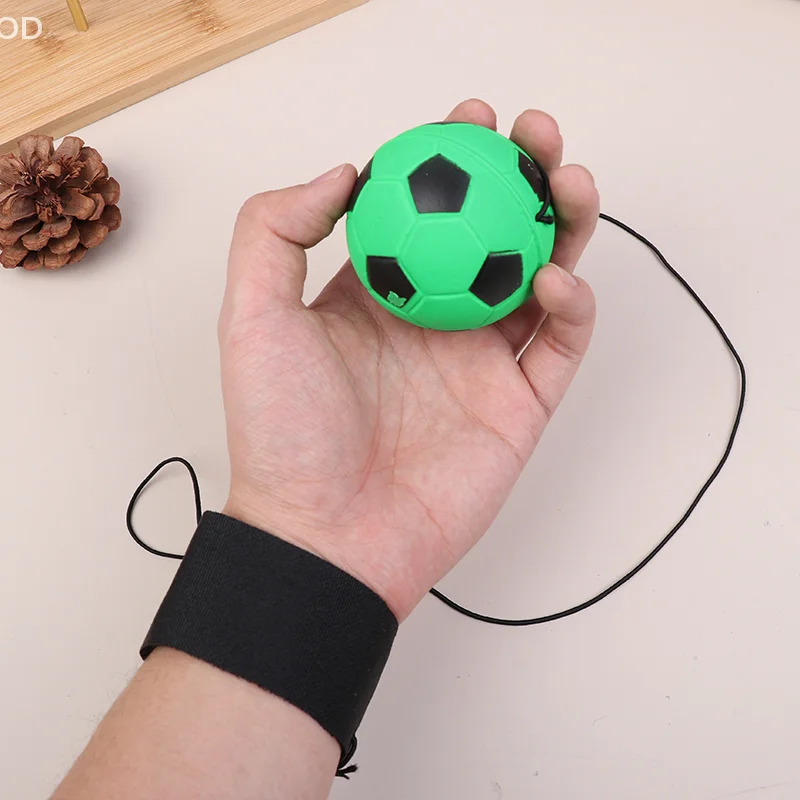 1Pc 6CM Wrist Strength Training Ball Throwing Returned Balls Wrist Pitching Exercise Sports Portable Ball Throwing Trainer