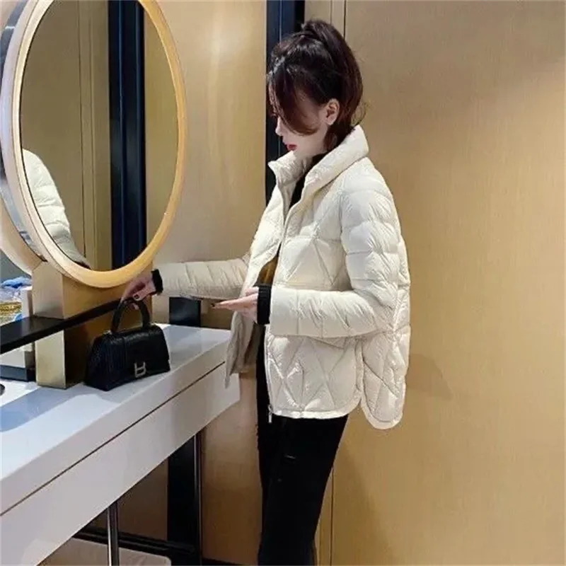 2023 Winter New Loose Korean Version Temperament Small Fashion Light and Light Down Cotton Jacket Warm Coat Female Solid Color