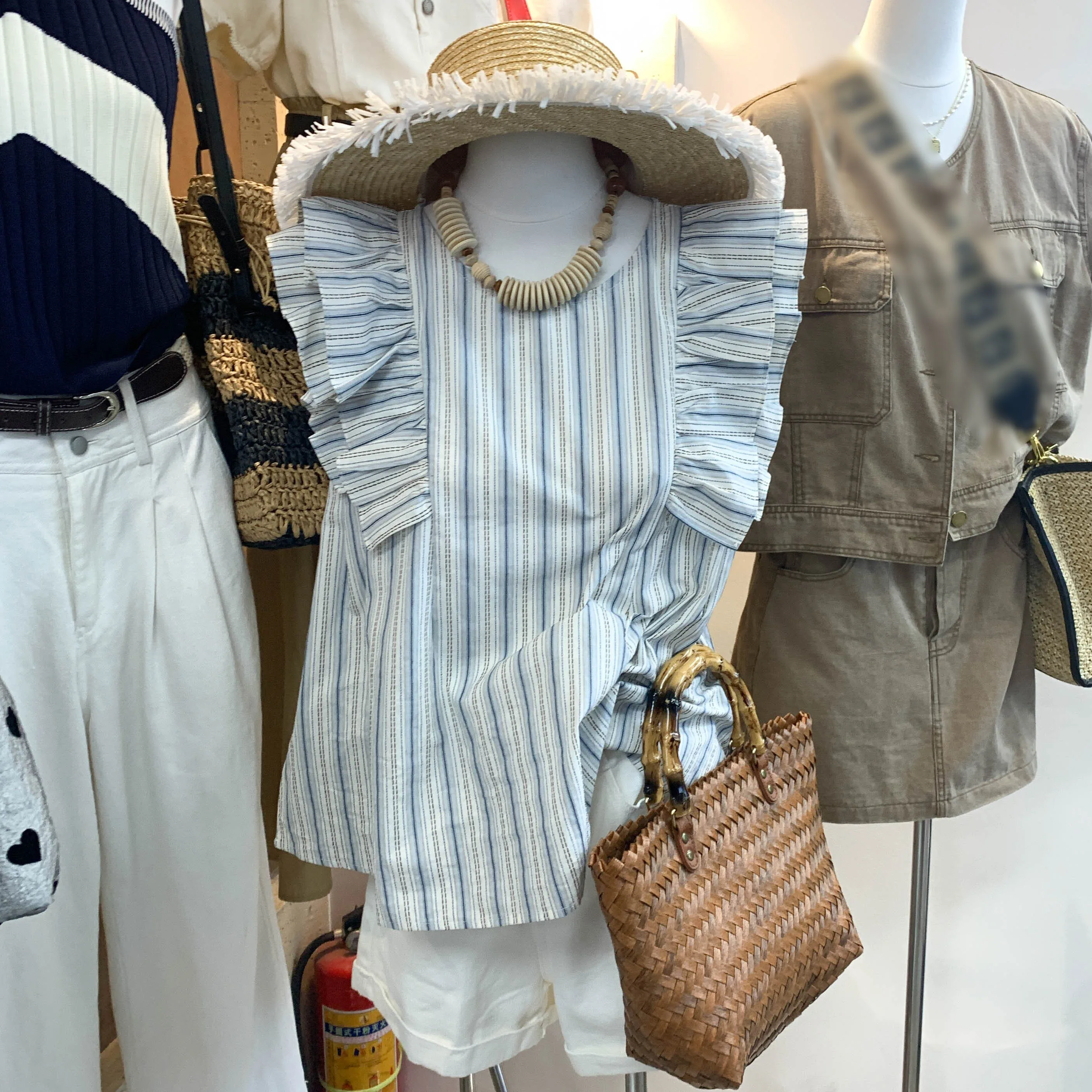 

Flare Sleeved Ruffles Striped Women Blouse Vintage 2023 Slim Loose Elegant Female Pulls Tops Tees