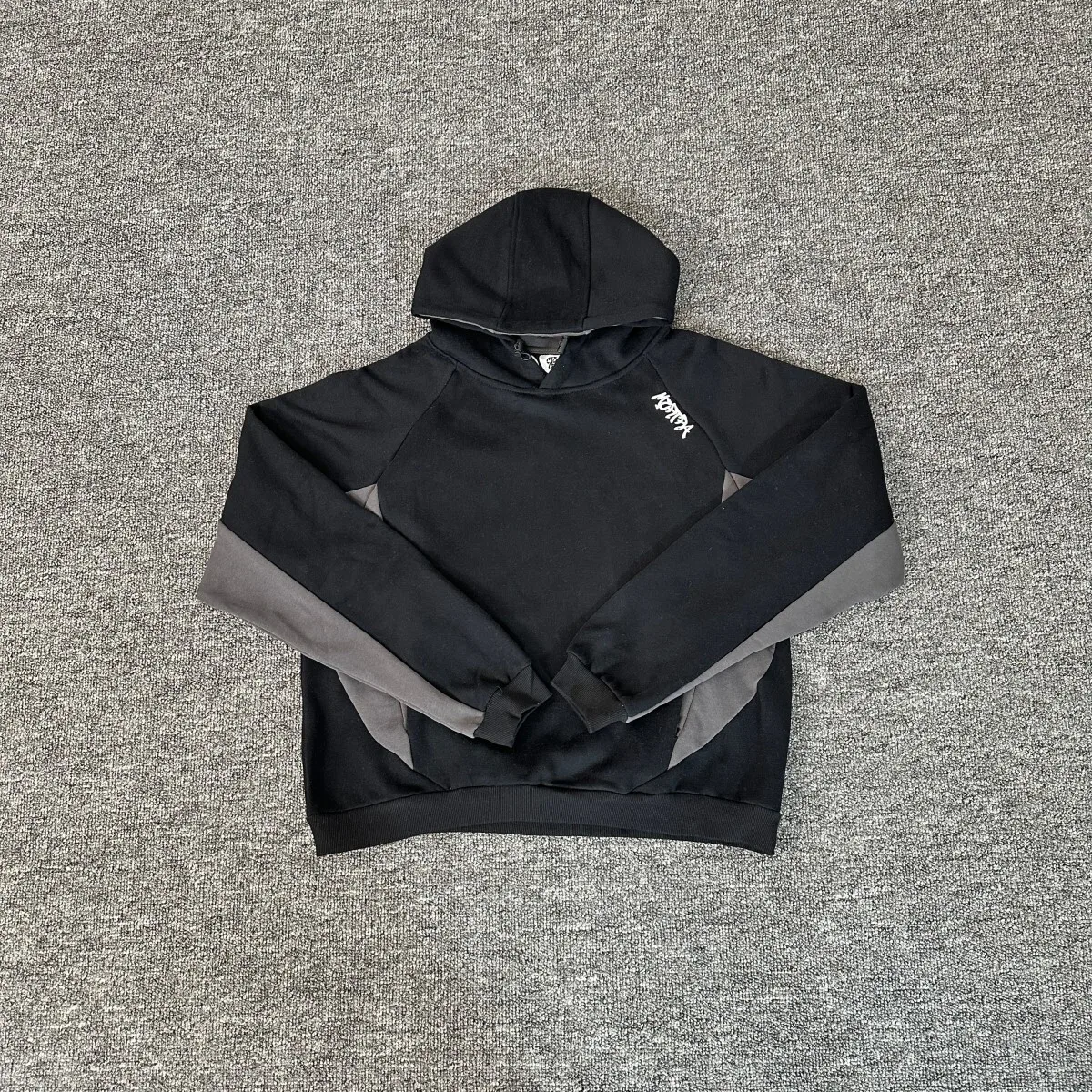 2025 High Street Mertra Tracksuit Set Embroidered Design Pullovers