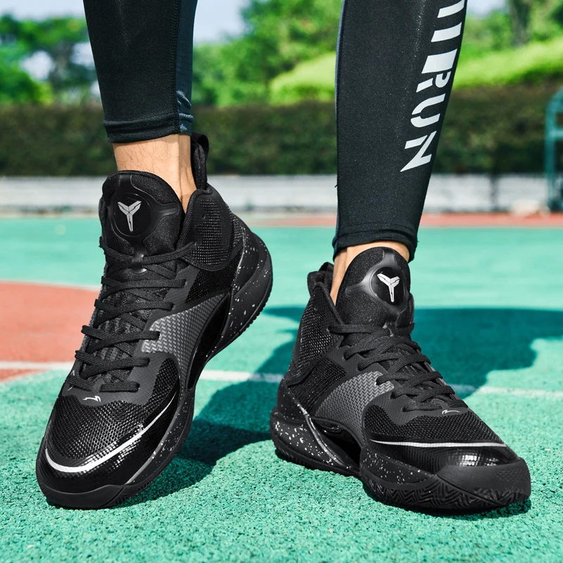 Professional Basketball Shoes for Men and Women, Couple Athletic Shoes with Non-slip Sole and Lightweight Design