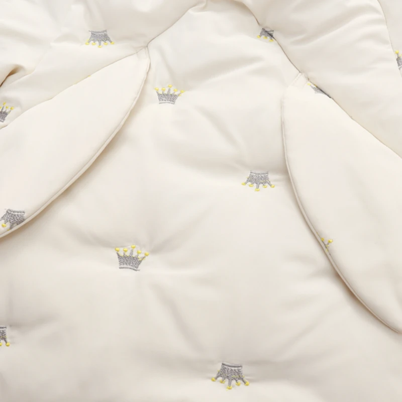 �ܿ� ��� �Ƿ� ��Ʈ �� �� �� ��Ŷ + ���� ��Ʈ 2 �ǽ� ��Ʈ  �ҳ� ȭ��Ʈ ���� �ٿ� ��Ʈ ��ī,  �ҳ� �Ƿ�