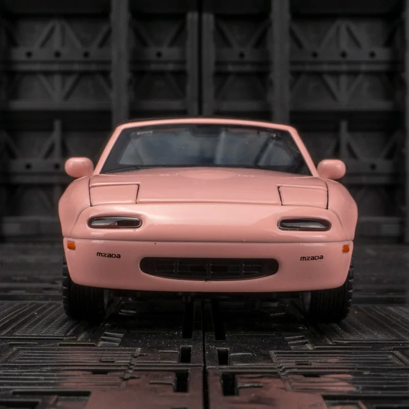 1:32 Mazda MX5 Supercar Alloy Die Cast Toy Car Model Sound and Light Pull Back Toy Collectibles Birthday gift 4