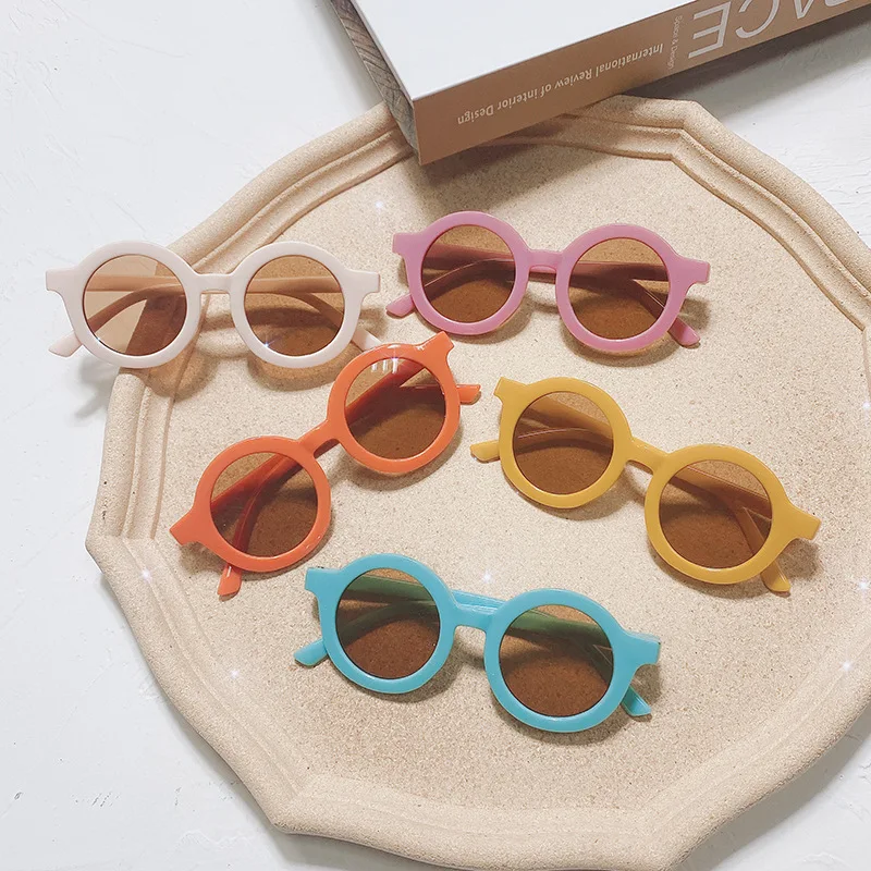 

Children color round box tea light piece of sunglasses PC cute little face cool sunglasses private label of glasses