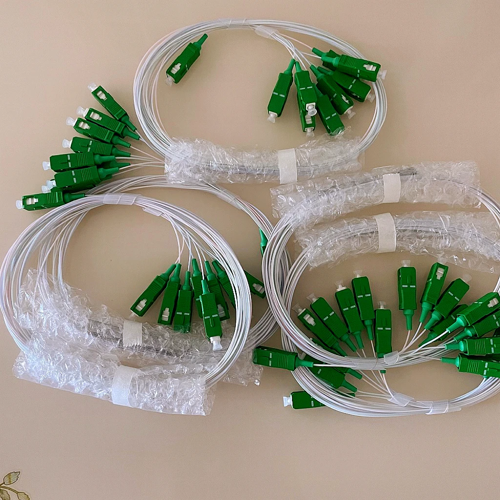 

5 шт./партия, волоконно-оптический распределитель APC Splitter 1X2 1X4 1X8 1X16 1X32 PLC SM 0,9 мм G657A1 PVC 1m FTTH 1:8 SC