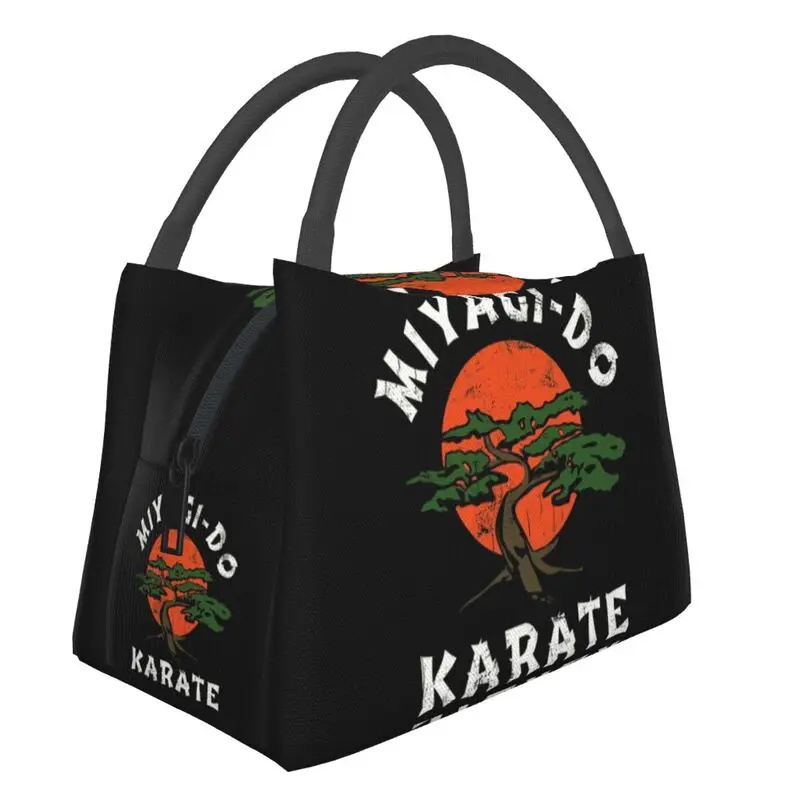 

Многоразовый Ланч-бокс Miyagi, женский многофункциональный Ланч-бокс «карате», «Кобра Кай», охладитель, Термоизолированный Ланч-бокс для еды, офисный контейнер