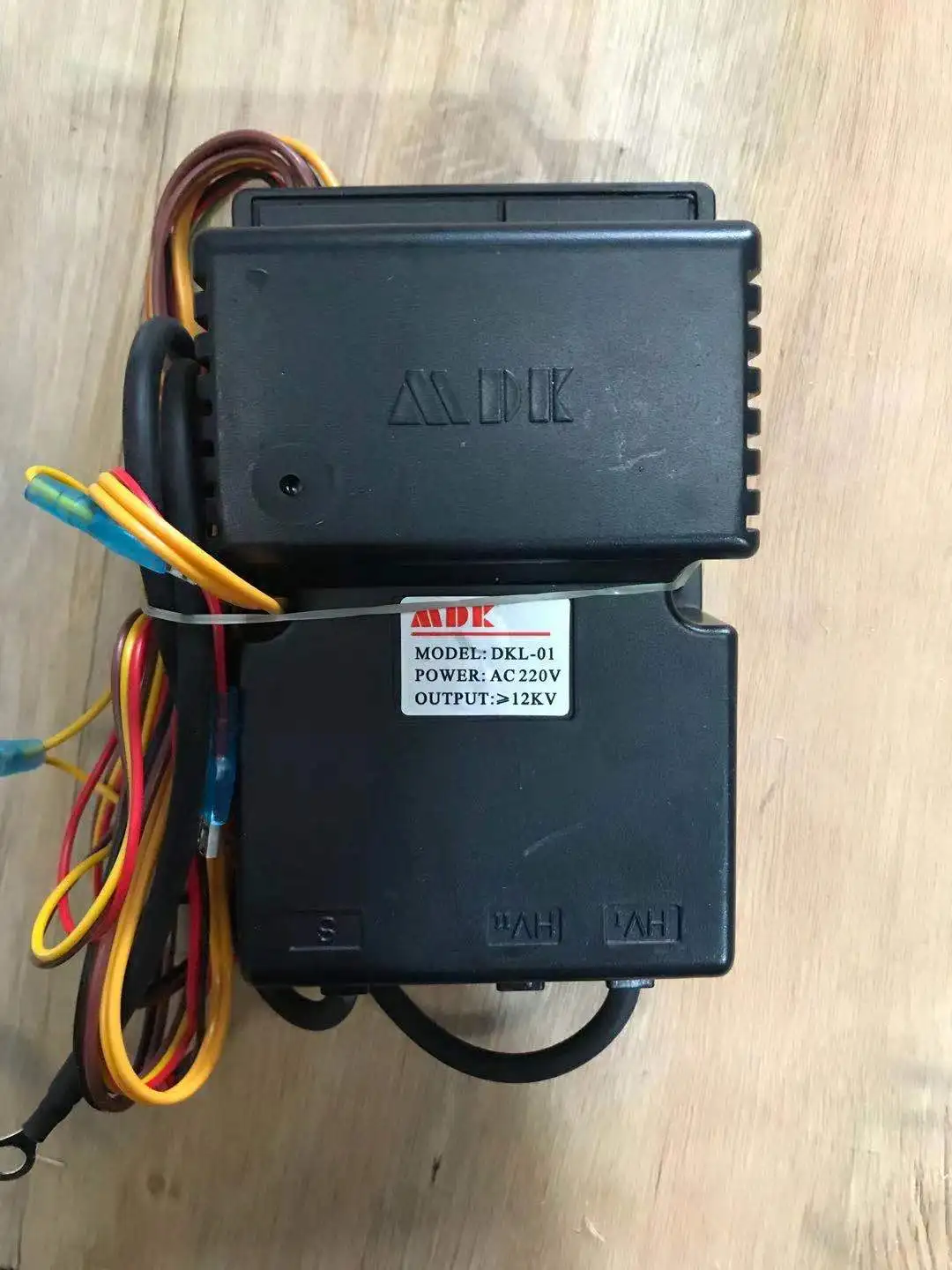 Description Picture 2 of item1 pcs original MDK gas oven pulse ignition controller for DKL-01 AC220 mais de 12KV oven parts