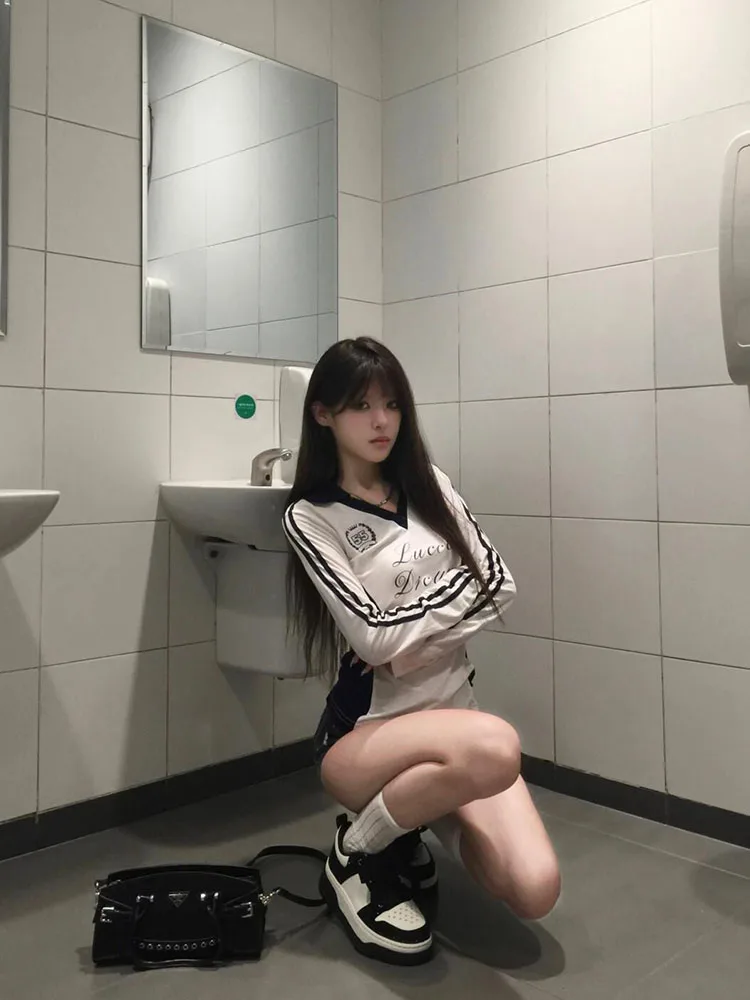 American Sle Women's Long Sve V-Ne Striped T-irt Slim Fit Waist Cinched Spor Top for Summer Commute Faion