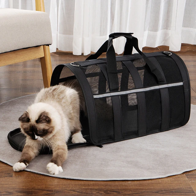 Portable Foldable Dog Pet Carrying Bag Outing Portable Cat Dogs Handbag Breathable mesh outdoor tent for carrying pet handbags 2