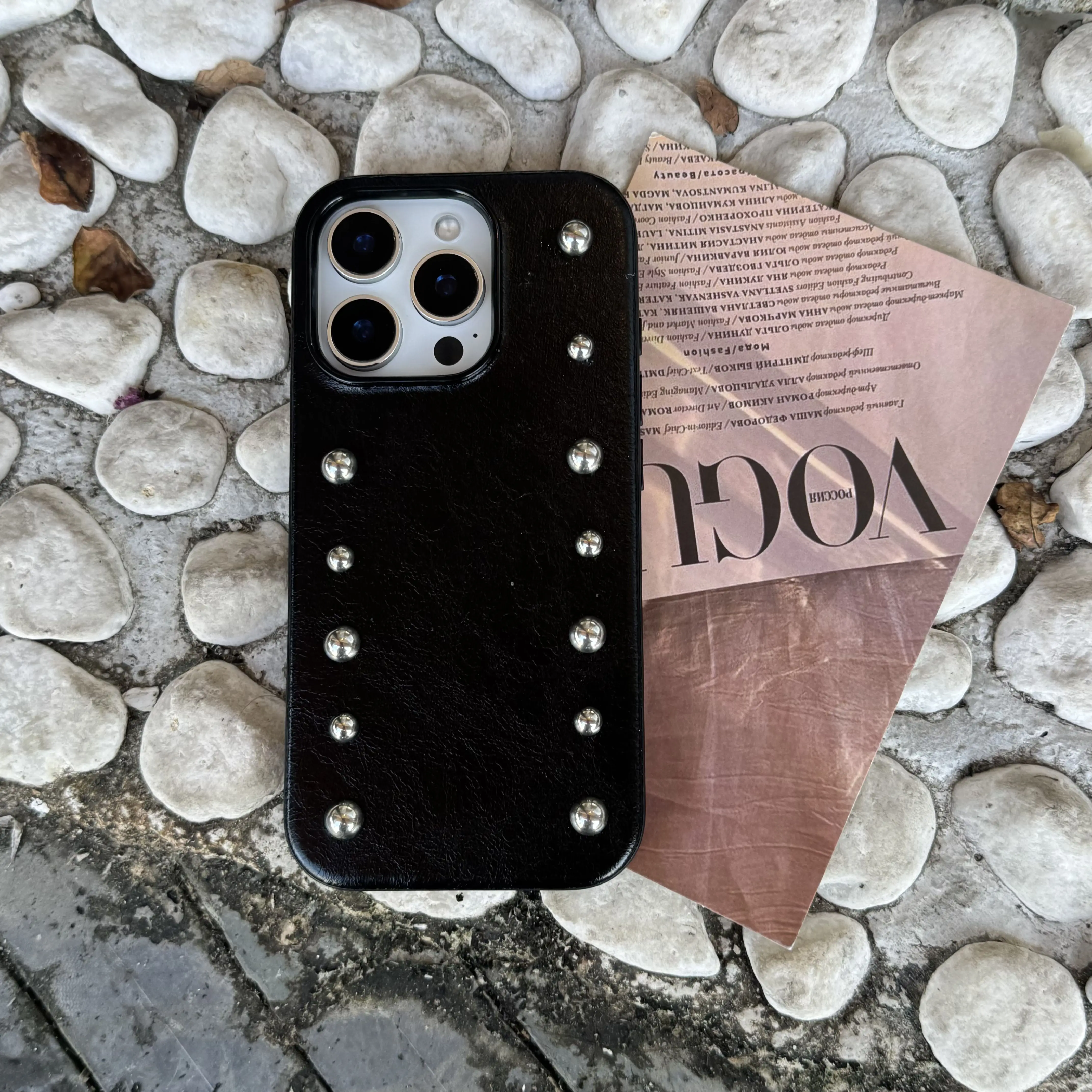 ตัวเลือกสินค้า เคสหนังแท้กันกระแทก ดีไซน์สีเงิน สำหรับ iPhone 17 Pro Max