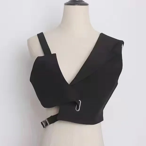 Description Picture 3 of itemFashionable Irregular summer vest for woman waistcoat woman sleeveless vest woman upscale  style waistcoat vest vest