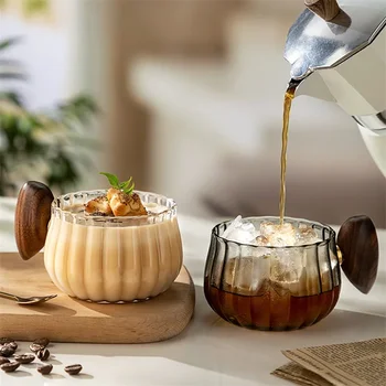 Tazza da caffè in vetro siliconico ad alto contenuto di boro resistente al calore a righe da 250ml con manico in legno tazza da Latte americana per la colazione tazza da tè al Latte 2