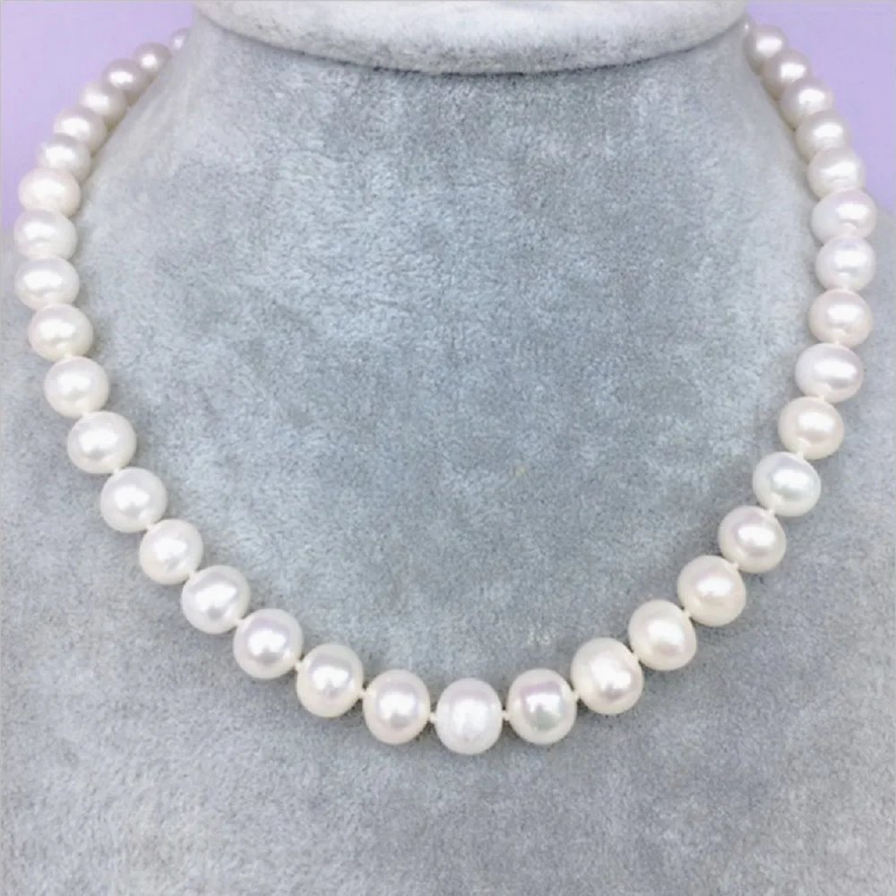 

Natural AAA South Sea 9-10mm White round Pearl Necklace 14kp Gold 18inch