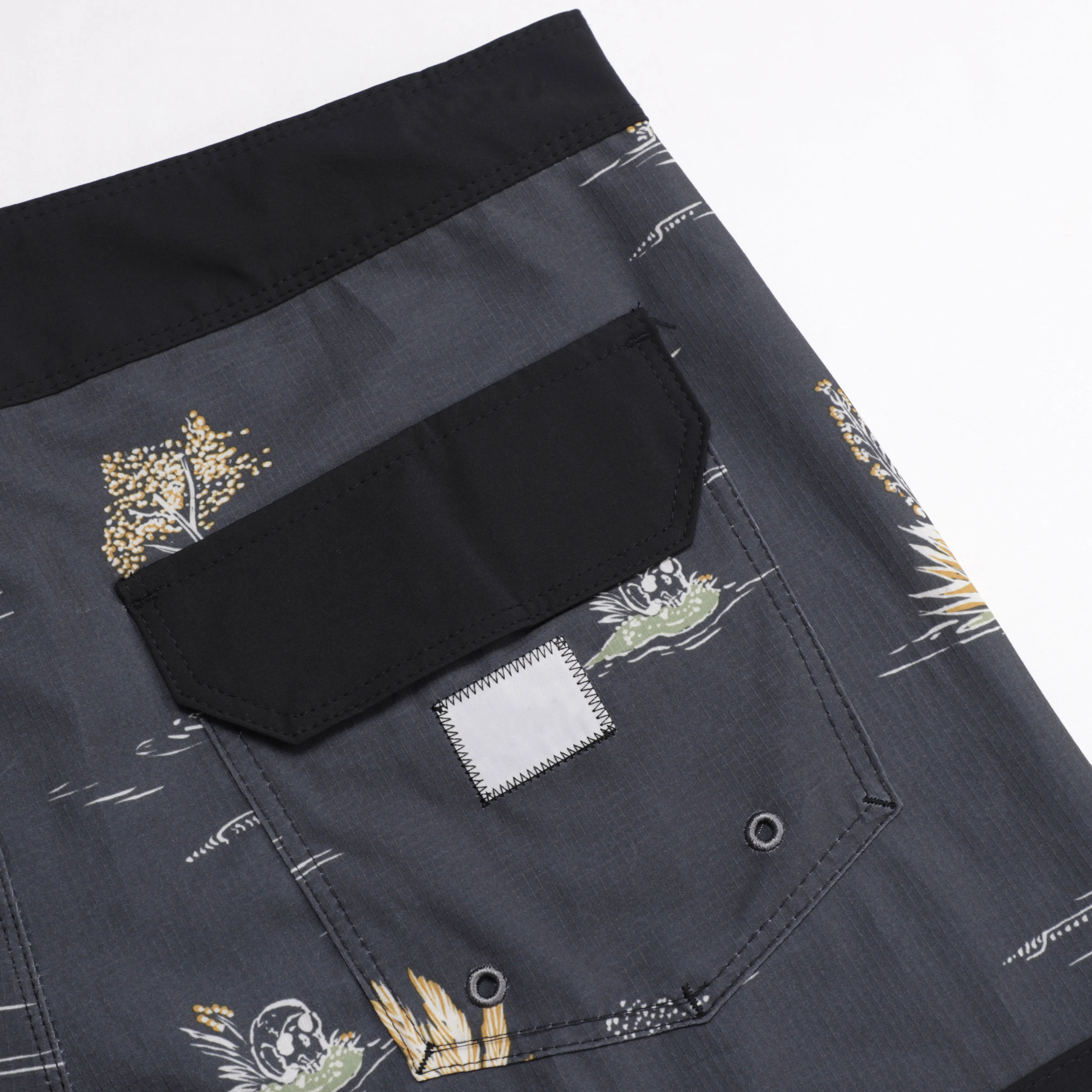 New Bermuda Phantom Beach Shorts Quick Dry Breathable Mens Board Shorts Swim Surf Boardshorts Elastic Spandex Fitness Gym Trunks