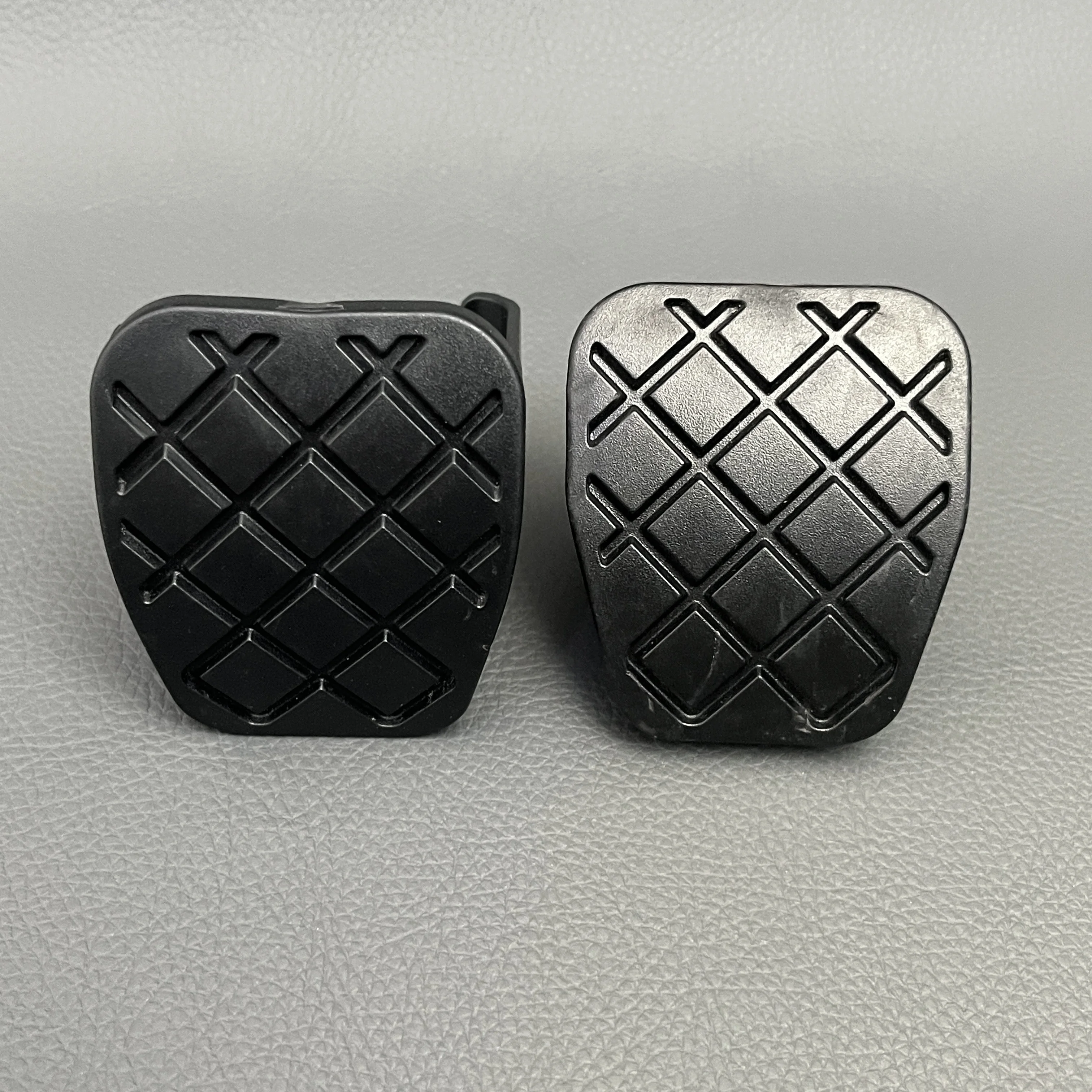 For VW GOLF 7 Tiguan L For Skoda Brake Clutch Pedal Rubber Sleeve Non-Slip Mat 5QD 721 173A 5QD721174A