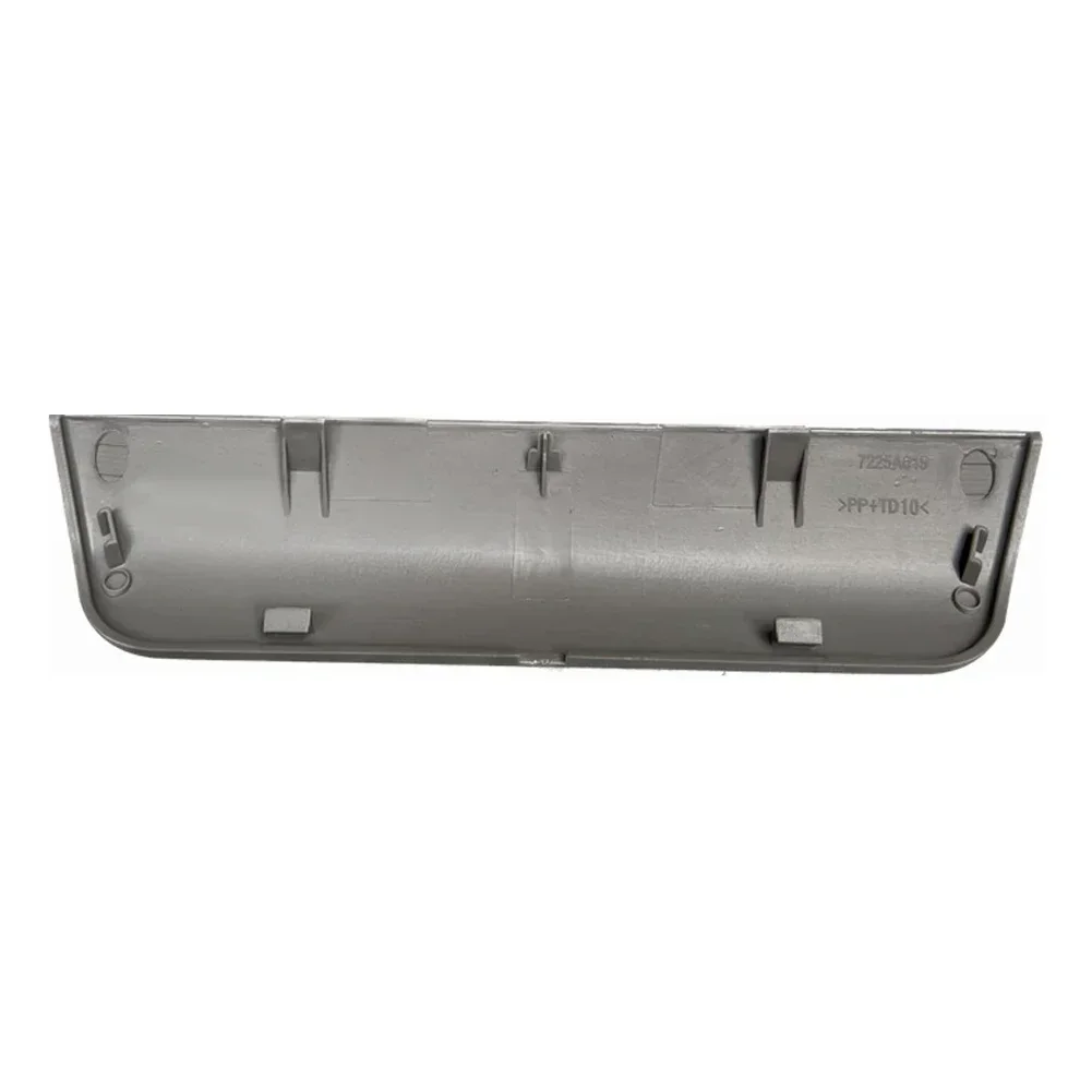 Car Brake Lamp Light Cover Cap 7225A015 For Mitsubishi For Pajero V93/V97 2008- High Brake Light Cover Plate Part Grey/Beige