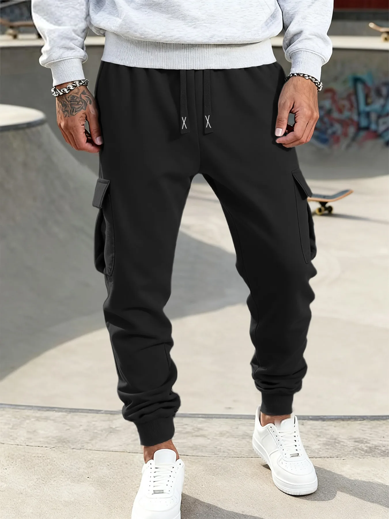 Mens Casual Pants Spring Autumn Sweatpants Drawstring Solid Color Workout Long Pants Fashion Gym Trousers with Pockets - 2