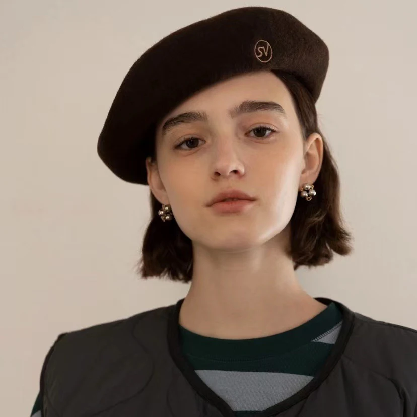

King Wheat 2022 Autumn Winter New Casual Warm Black SV Embroidery Women Berets Wool Lady Painter Hat Adult Retro Caps