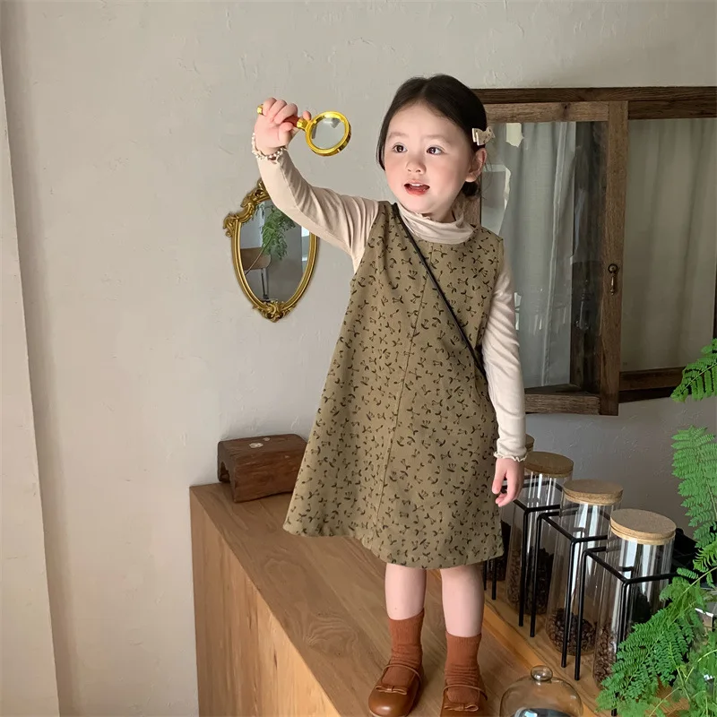 

Baby Girls Party Corduroy Dresses Autumn Kids Clothes 2024 New Casual Cute Sleeveless Elegant Dress Child Girl Costumes Spring