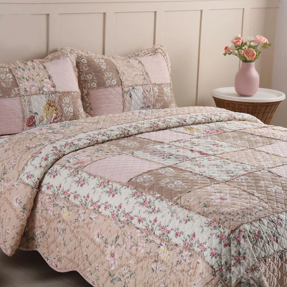 Trapunta patchwork floreale, biancheria da letto Cottagecore
