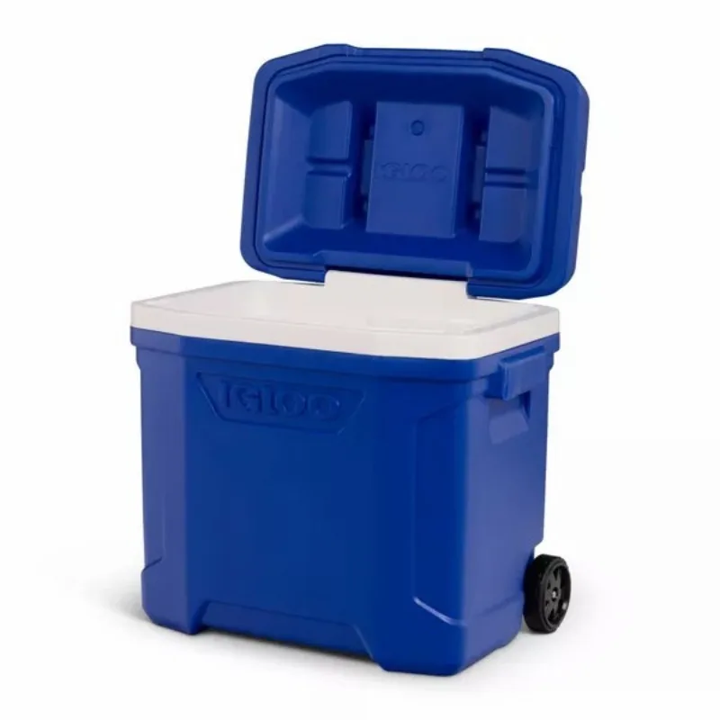 Igloo Latitude 30qt Roller Cooler