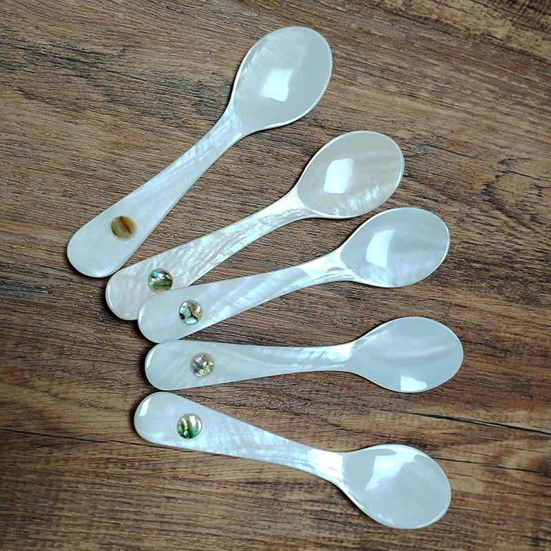 Stainless Steel Spoon Silicone Cooking Spoon Wooden Cooking Spoon Ceramic Spoons 3 PCS Shell Caviar Spoons Mother of Pearl Round Handle for Caviar Egg Ice Cream Coffee Restaurant