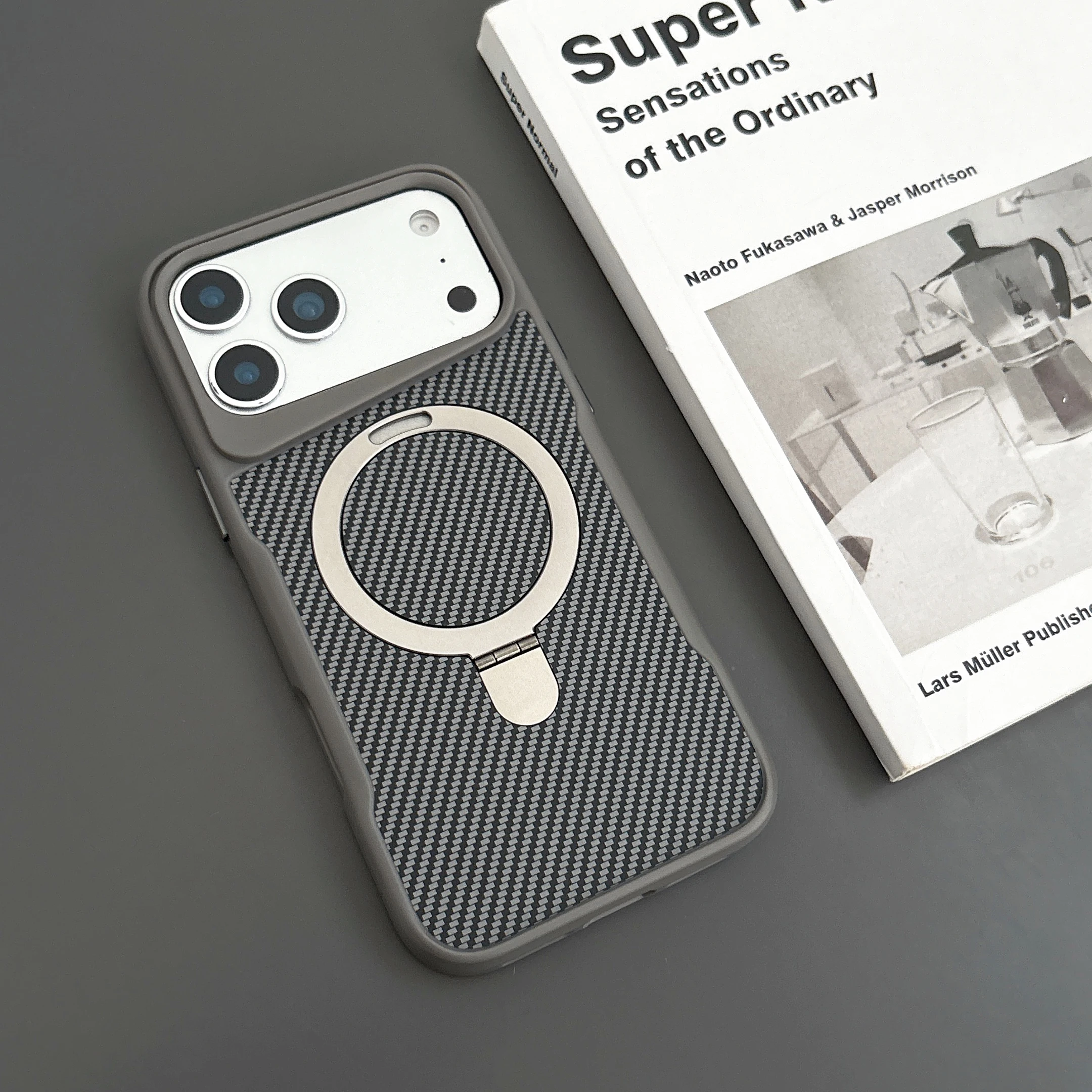 Elegant 360° Rotating Carbon Fiber Magnetic Phone Case with Kickstand - Shockproof Protection
