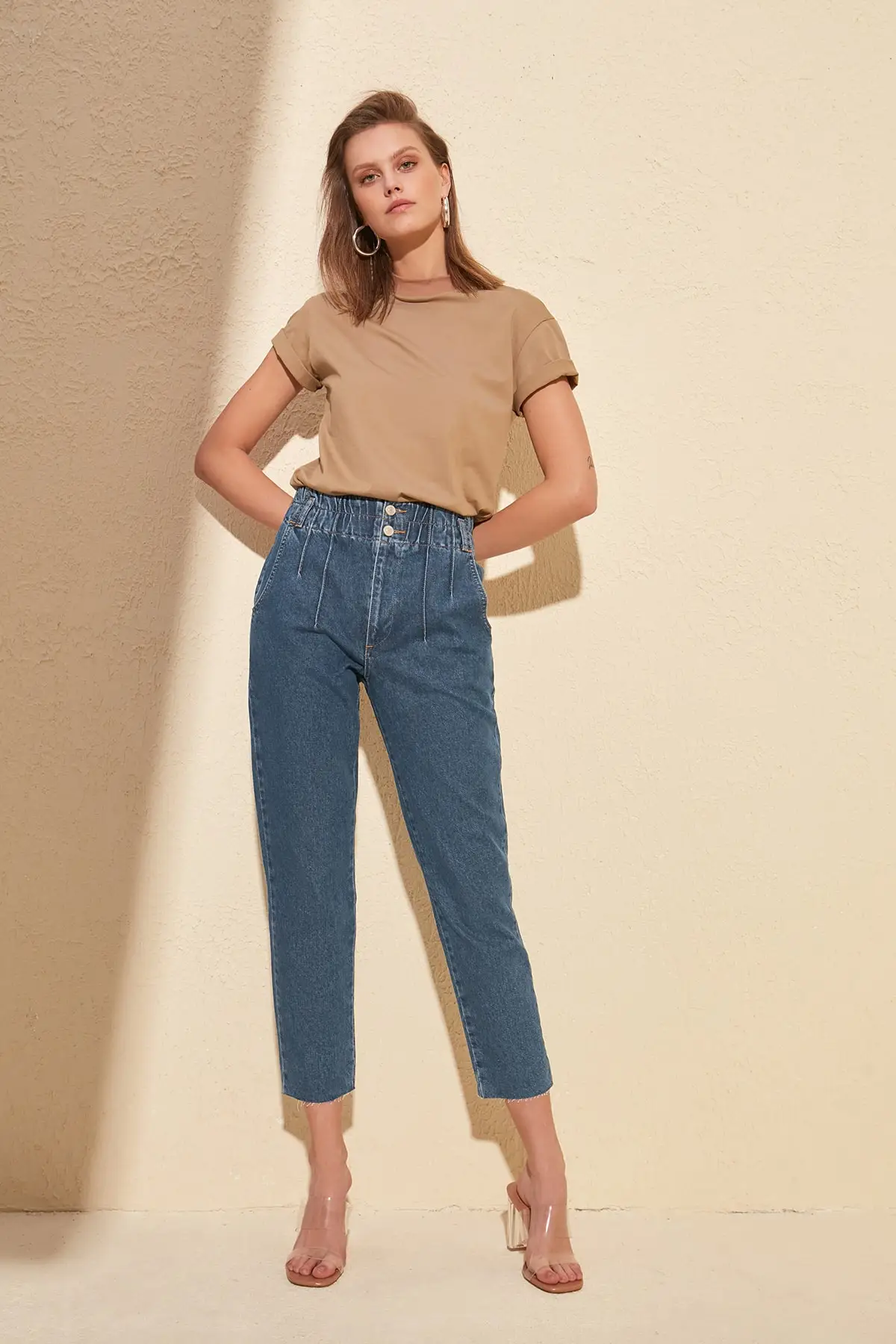 Trendyol Beli Wheel High Bel Mom Jeans TWOSS20JE0067 |