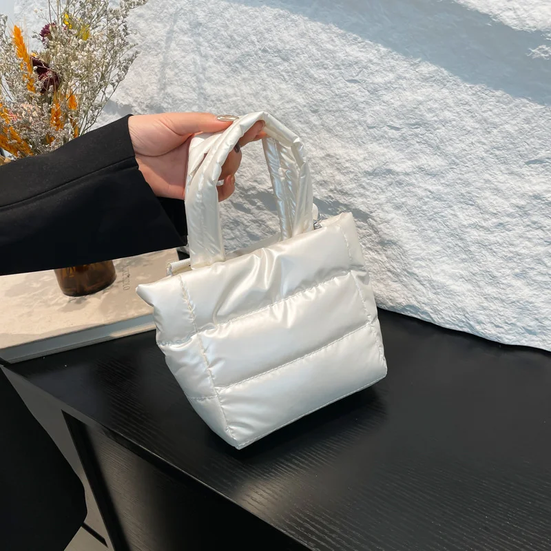 Woman Puffy Lightweight Small Purse and Handbag Quilted Shoulder Bag Adjustable Strap Crossbody Square Bag