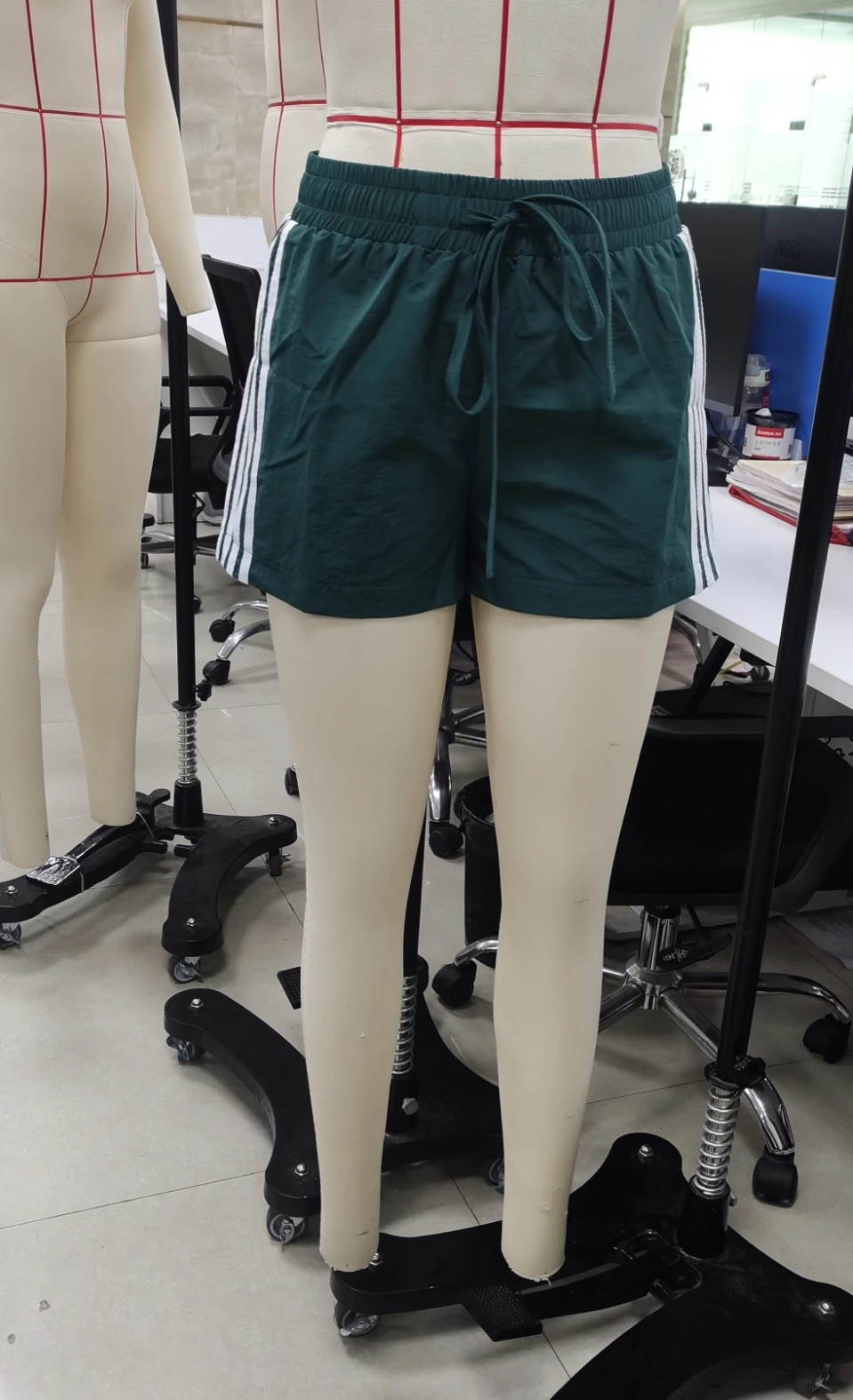 HEZIOWYUN Y2K Side Striped Workout Shorts Women Loungewear Drawstring Elastic Waist Athletic Shorts Summer Going Out Short Pants_ecoleips.com