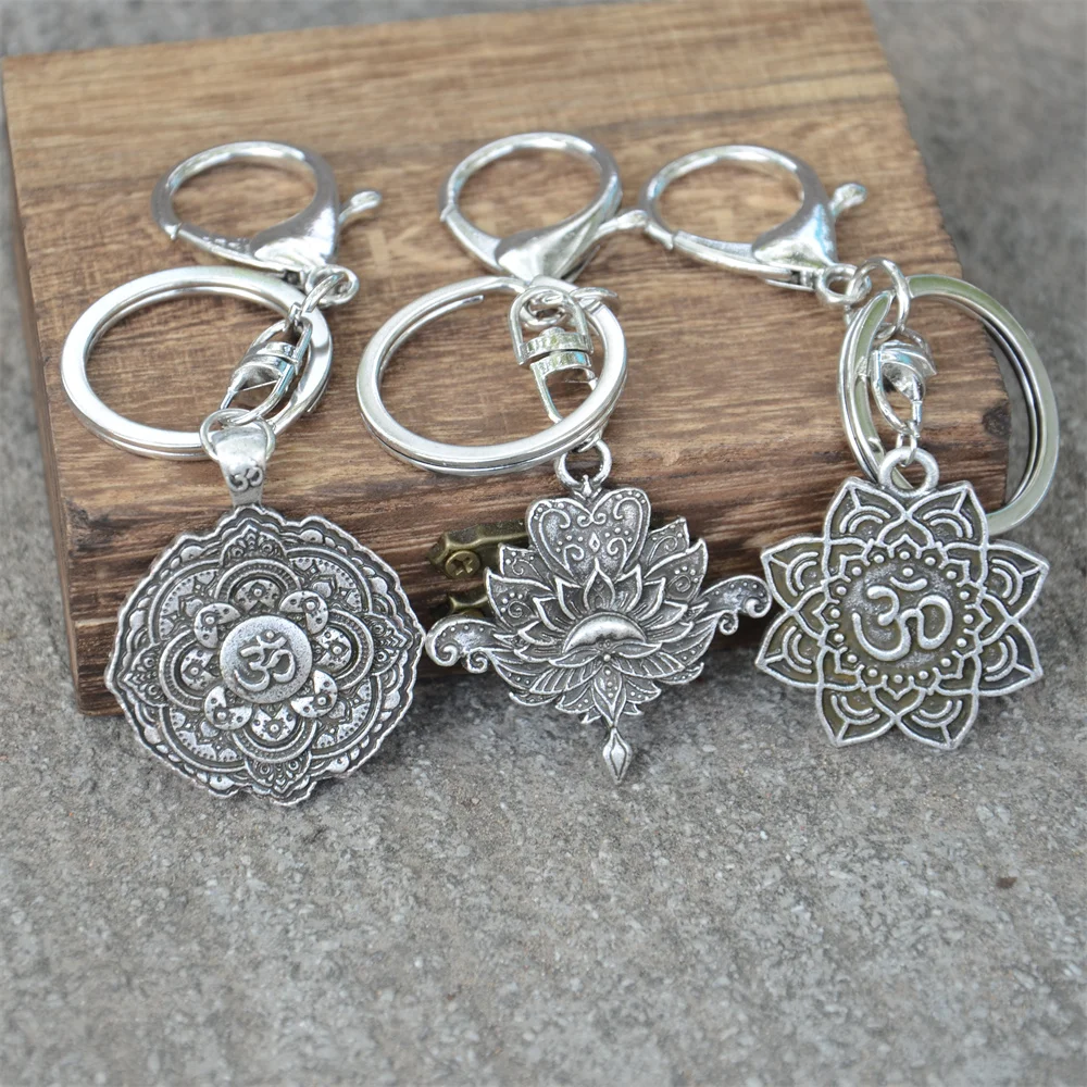 Nostalgia Yoga Lotus Keyring Mandala Jewelry Vintage Keychain For Women Buddhism Gifts