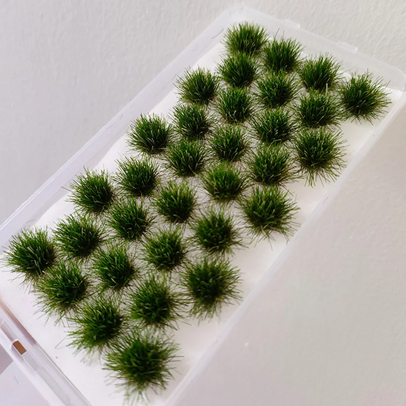 32 Stück Mini-Grascluster-Modellbausätze, Simulation mehrfarbiger Graspflanzen, Materialien für die Herstellung von Szenenlayout, Diorama-Zubehör – Detail 8