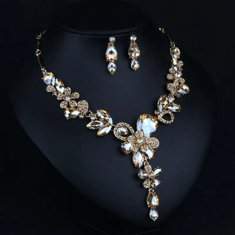 New Champagne and Silver Crystals Wedding Bride Jewelry Accessaries Set Earring + Necklace Crystal Leaves Design With Faux Pearls LDR652