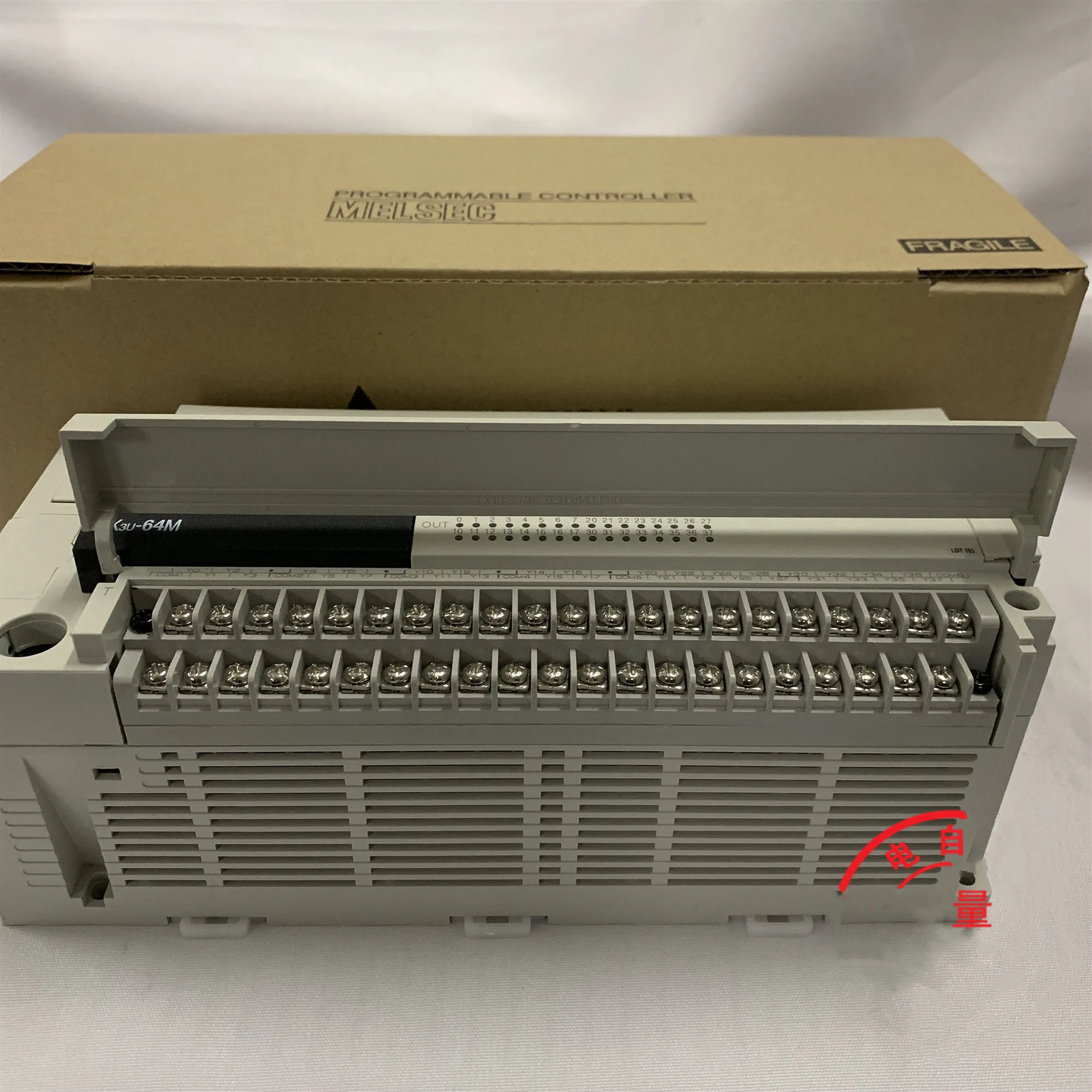 ο FX3U-64MT FX3U-64MR
