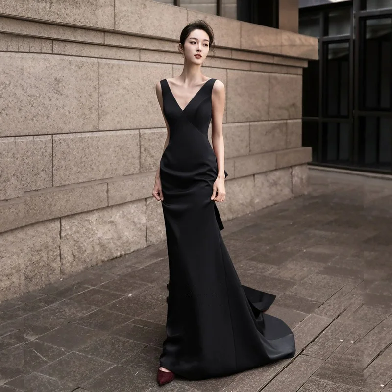 

Harajpee European Banquet Evening Dress 2024 New V-neck Black Dresses Light Luxury Socialite Temperament Slim Fishtail Vestido