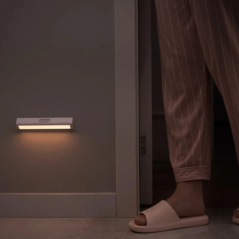 Original Aqara smart LED Induction Night Light Magetic Design 2 Level Brightness Human Body Sensor For Bedroom Bedside Closet