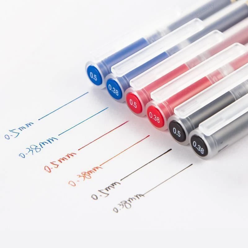 MUJI Gel Ink Ballpoint Pens 0.38mm Set of 9 Pack (5 Black 2 Blue 2 Red) 