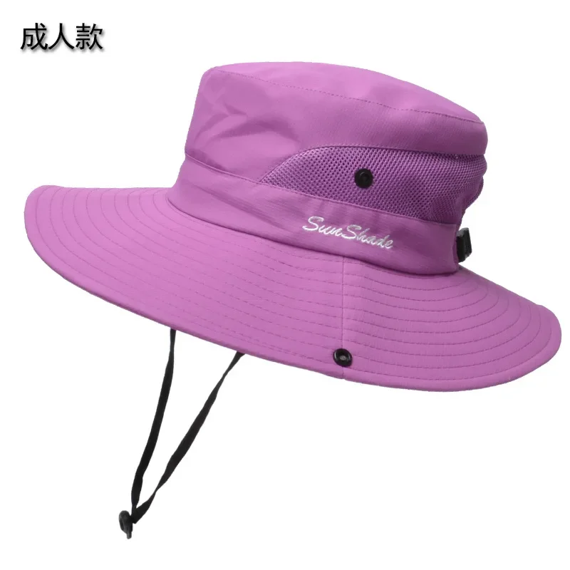 cappello con tesa larga ideale protezione per il sole